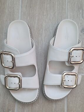 Universal Thread Cream Slide Sandals with Gold Buckles